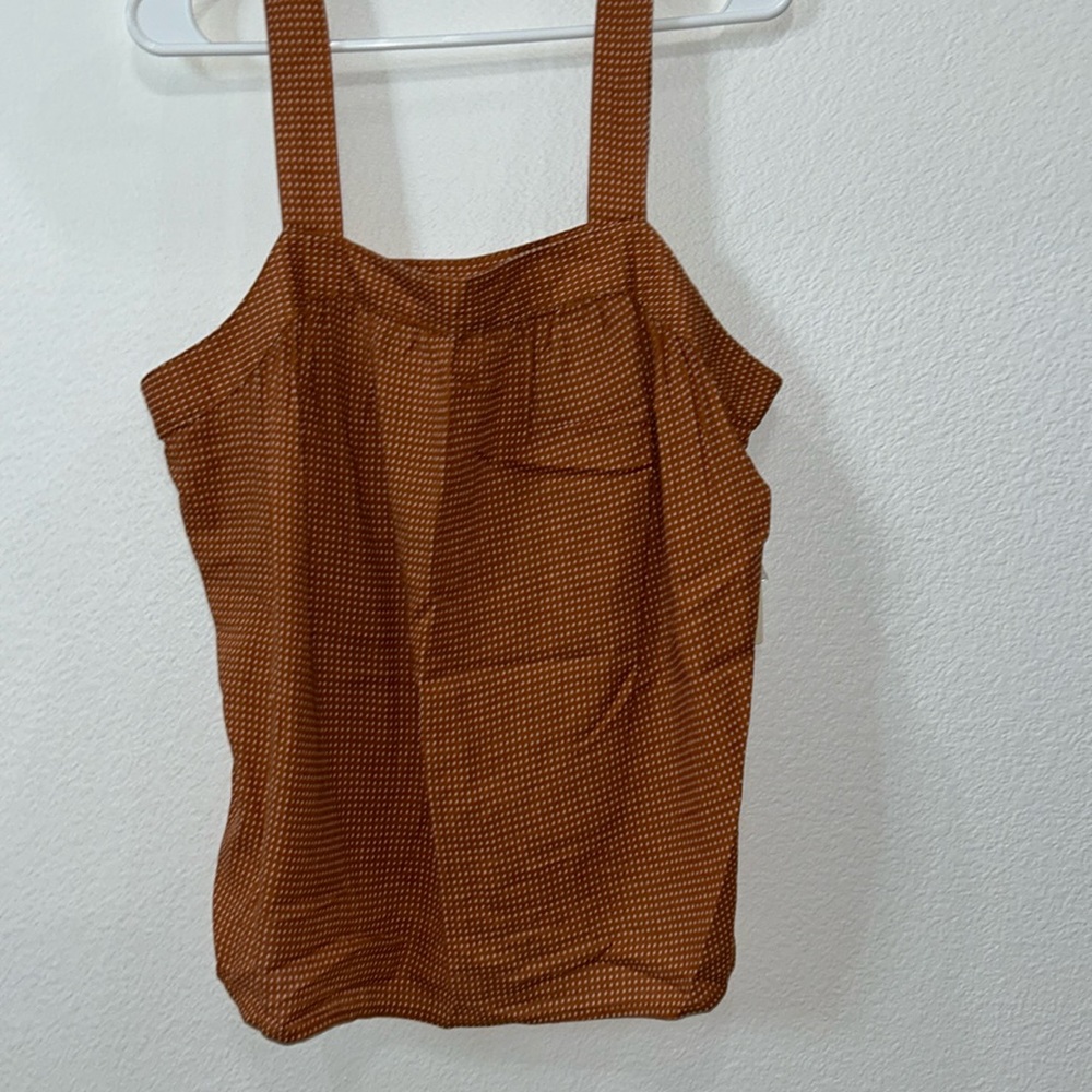 Summer tank top.